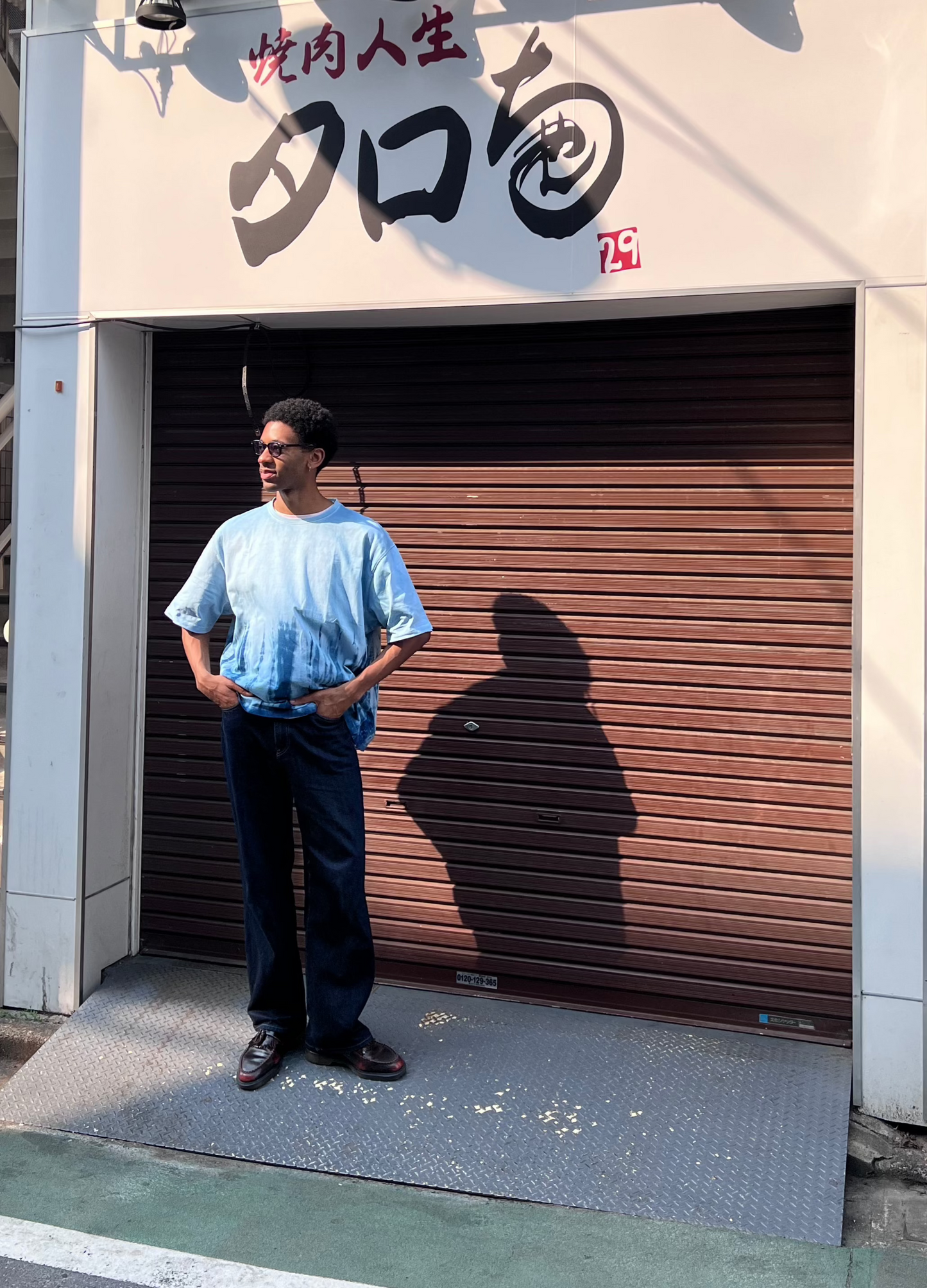 Indigo shibori organic cotton unisex t-shirt