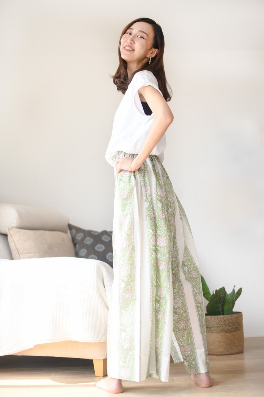 Weekend flare bottoms green