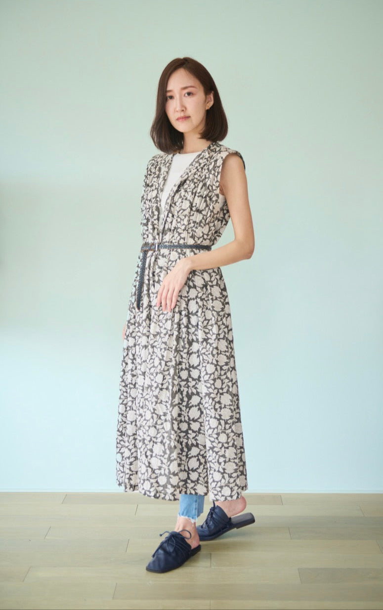 Around town button down handblock print cotton maxi dress in charcoal The Handmade Edit Around town button down handblock print cotton maxi dress in charcoal The Handmade Edit