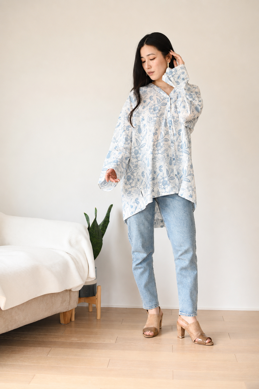 Drift away cotton shirt in blue & white