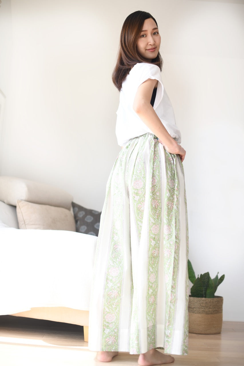 Weekend flare bottoms green