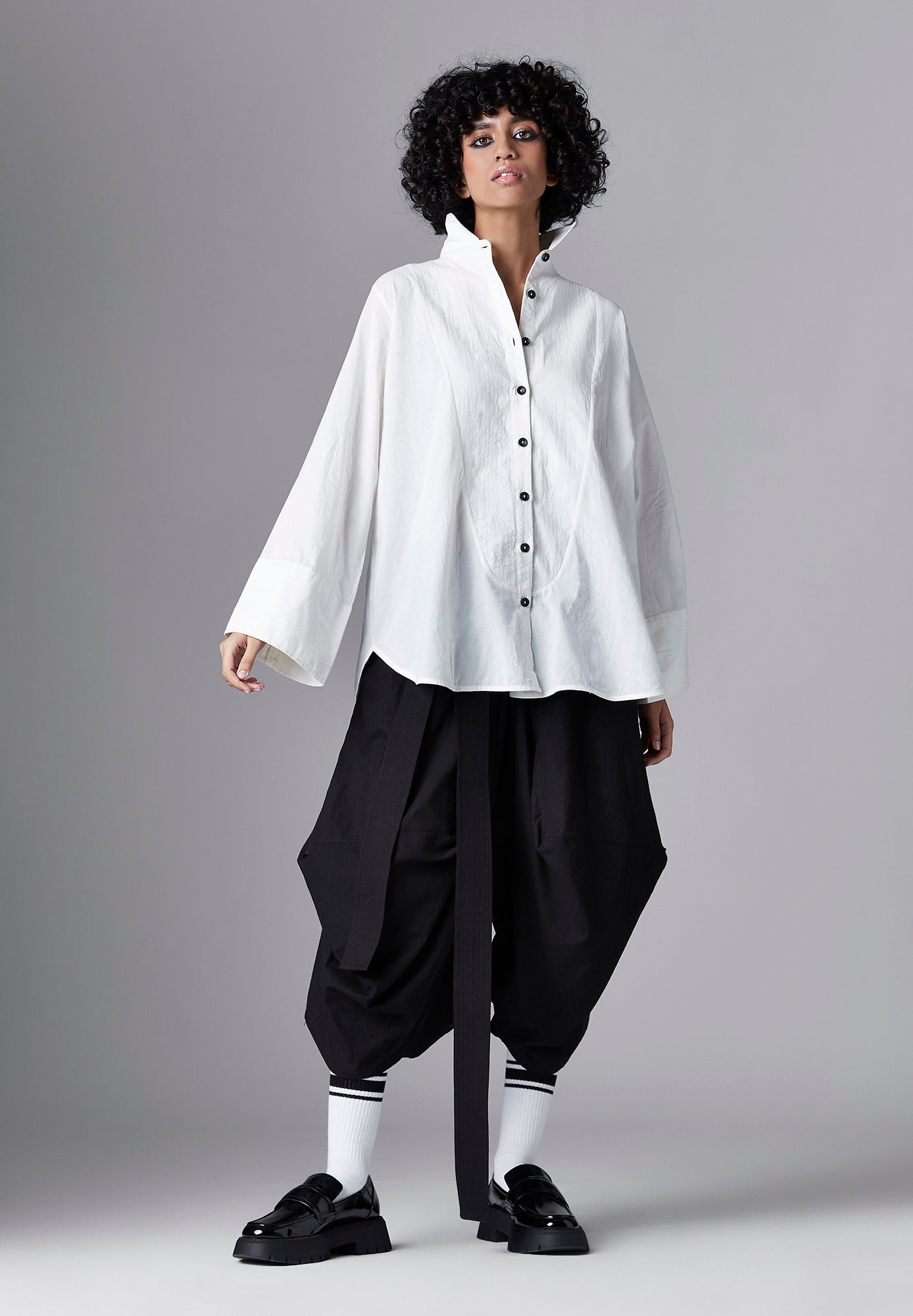 White wide sleeve cotton shirt