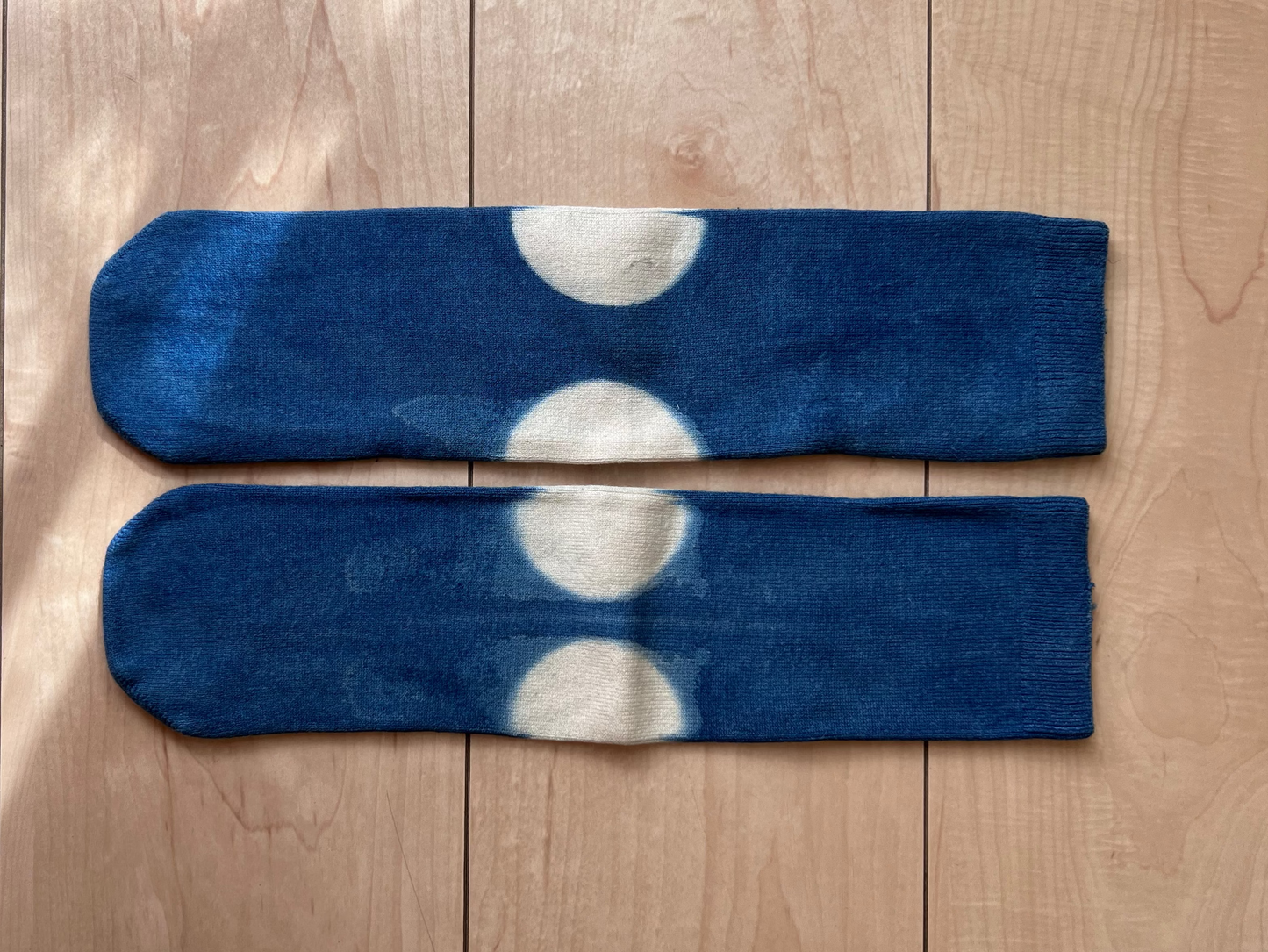 recycled cotton indigo natural dye socks